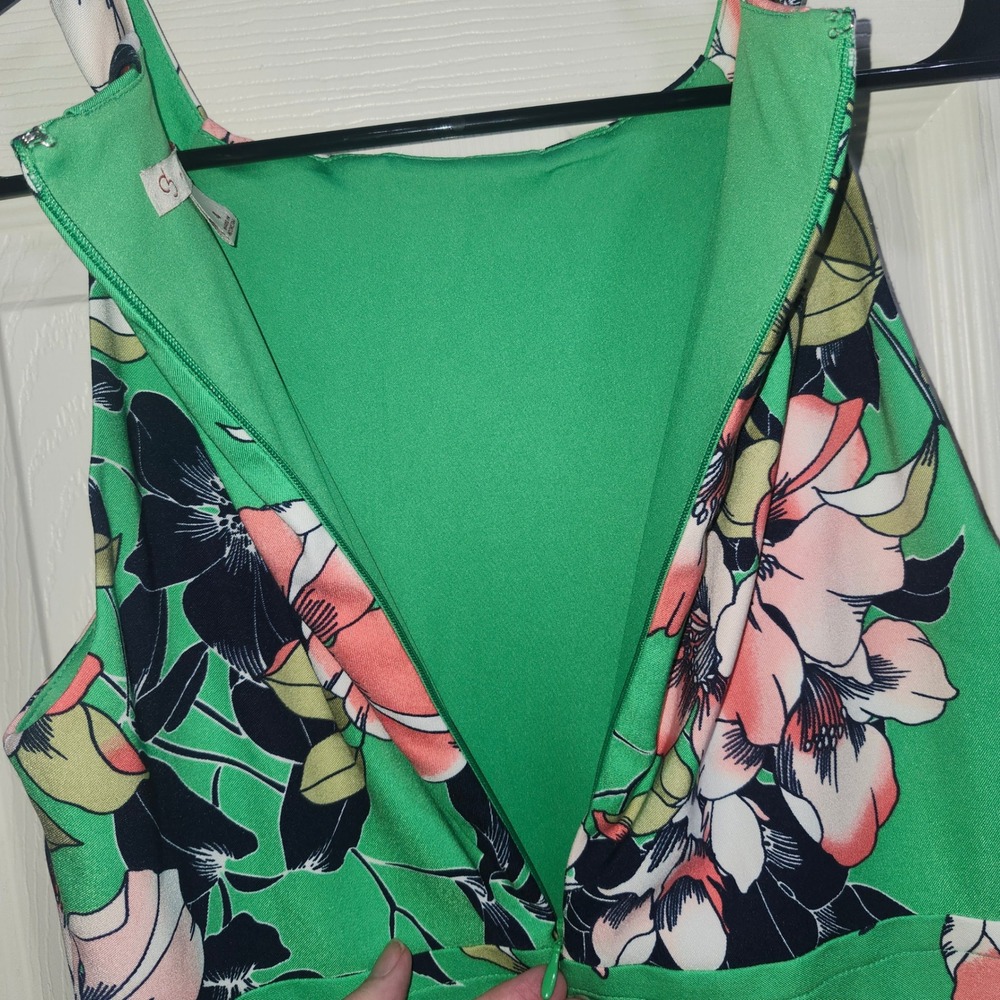 Cb established 1962 Green Floral Halter Fit and Flare Dress with Pockets Size 4 - Picture 11 of 12